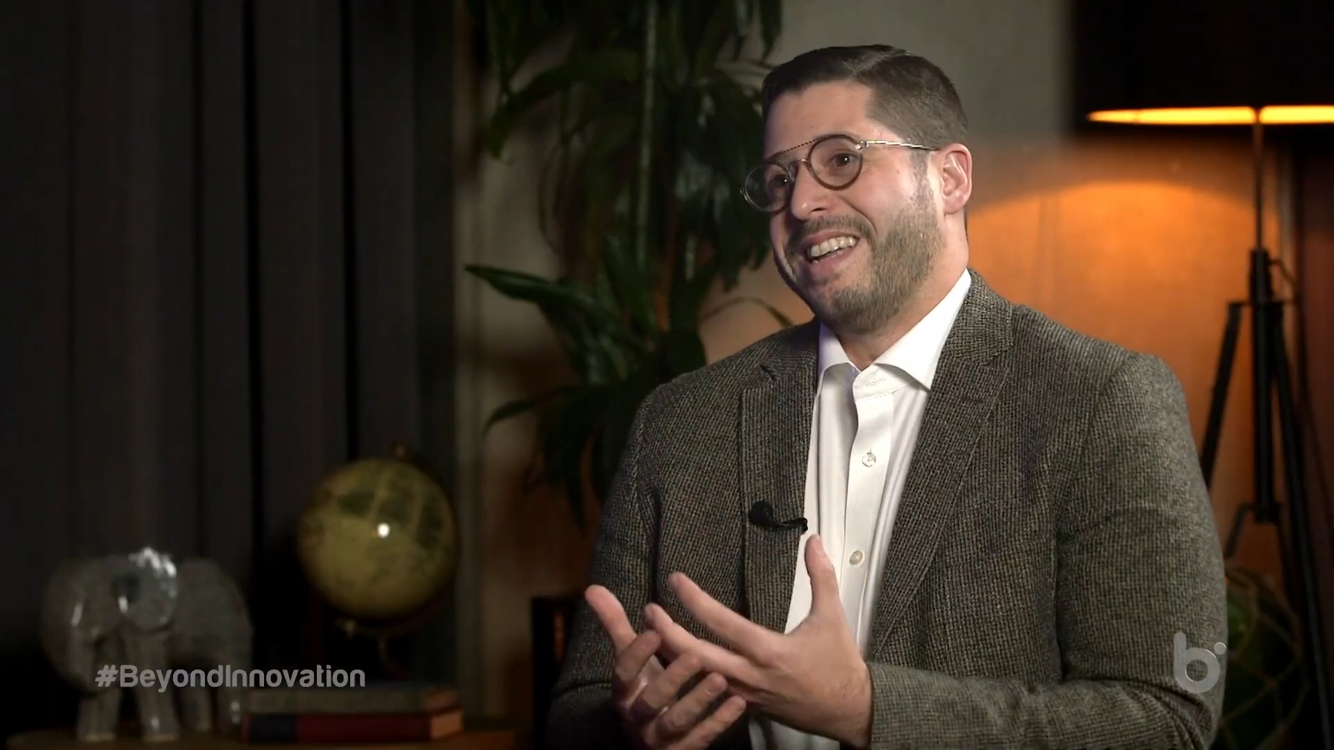 How Unmanned Life Is Teaching Machines How to Work Together - Beyond ...